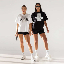 Chiara Wear - T-shirt bawełniany oversize XX BOOBIES - czarny