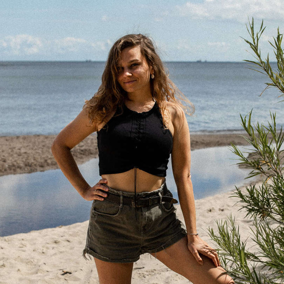 Chiara Wear - Top bokserka z wiązaniem - czarny