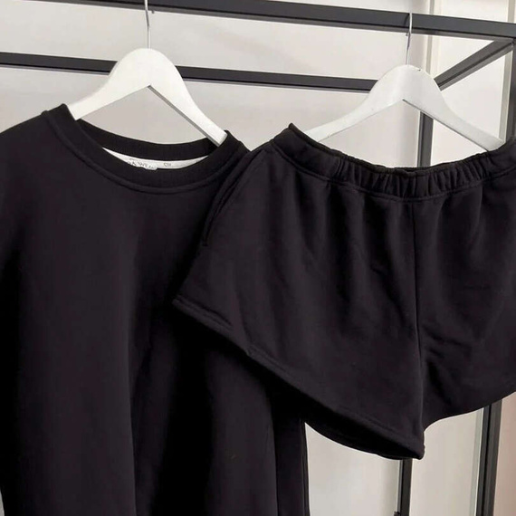 Chiara Wear - Women's Short Pants - black