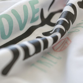 Trec - Koszulka T-shirt TRECGIRL 006 LOVE SQUAT WHITE