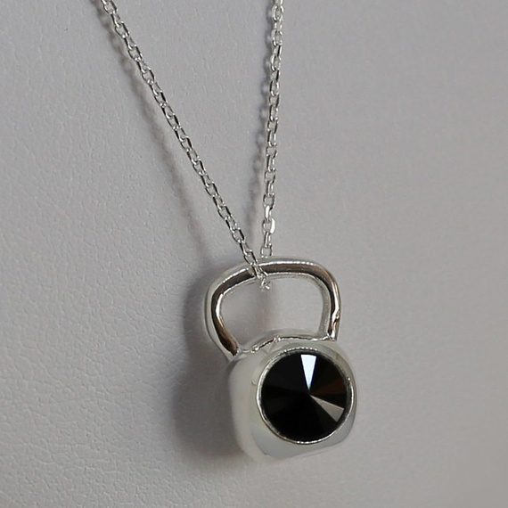 Fit Kolekcja - Zawieszka na łańcuszek srebrny KETTLEBELL SWAROVSKI Jet Hematite
