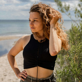 Chiara Wear - Top bokserka z wiązaniem - czarny